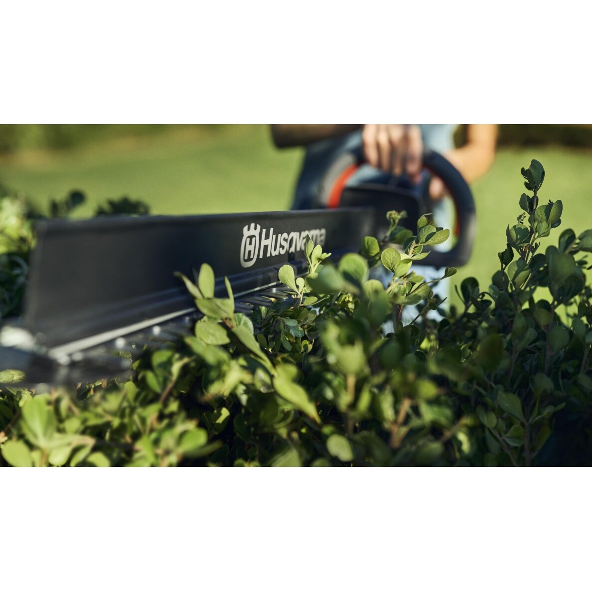 Husqvarna Aspire™ H50-P4A su akumuliatoriumi ir įkrovikliu 3 Husqvarna Aspire™ H50-P4A su akumuliatoriumi ir įkrovikliu 3