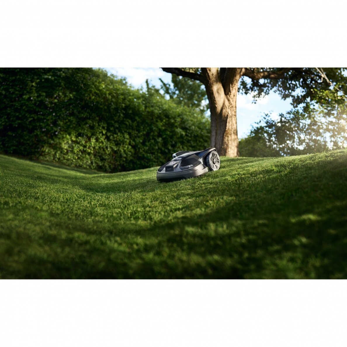 „Husqvarna Automower®“ 320 NERA 1 „Husqvarna Automower®“ 320 NERA 1