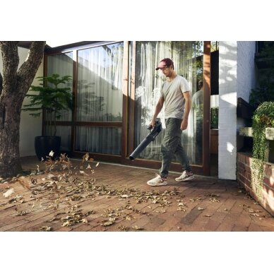 Husqvarna Aspire™ B8X-P4A 2 Husqvarna Aspire™ B8X-P4A 2